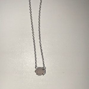 Kendra Scott necklace